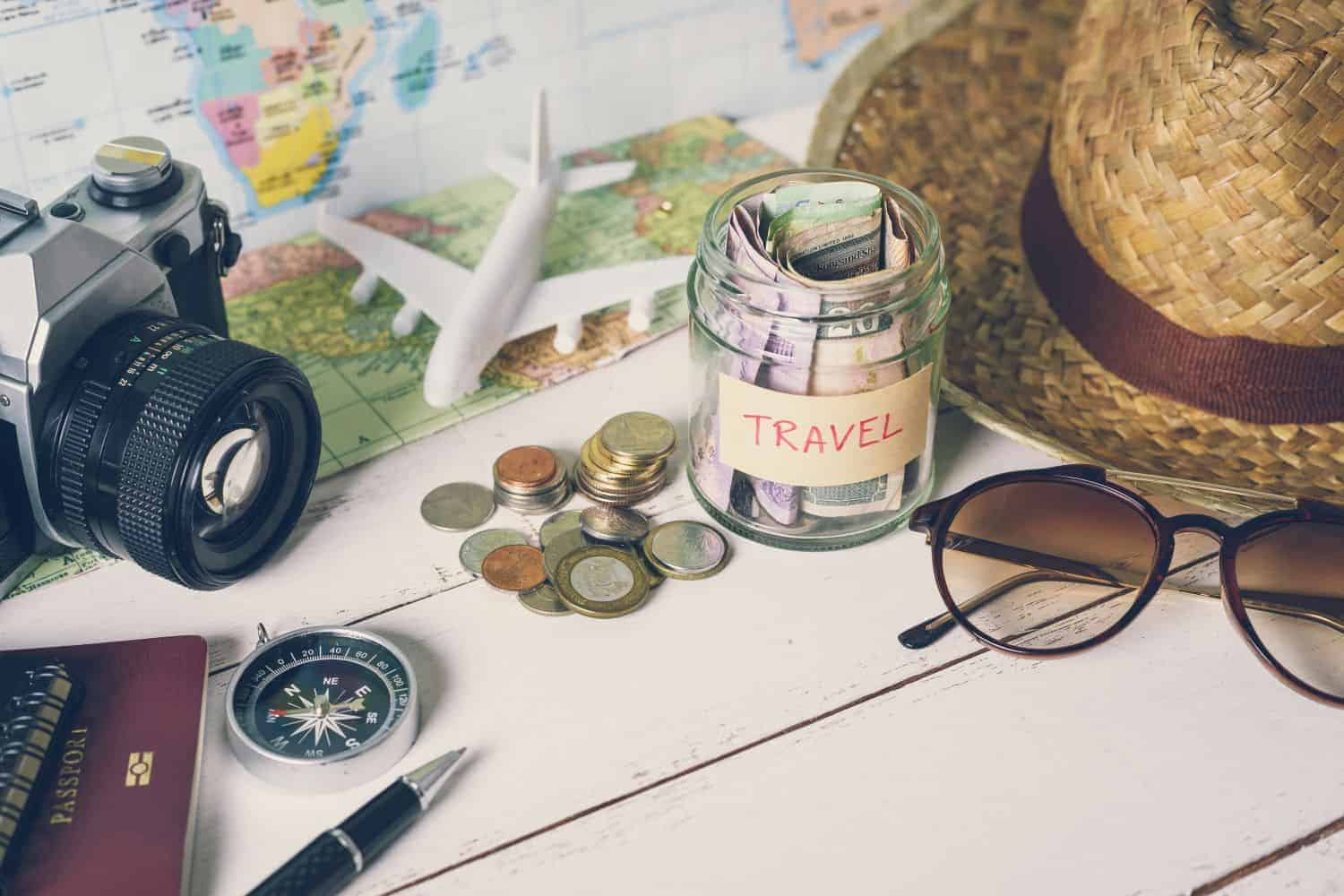 Top 10 destinos para viajar com economia